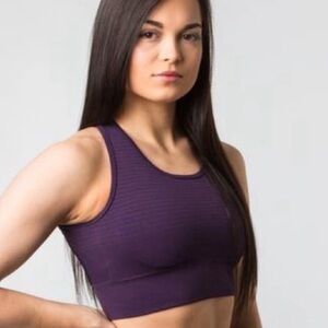 Alphalete Purple Vault Bra Size Small Criss Cross Back yoga exercise athleisure